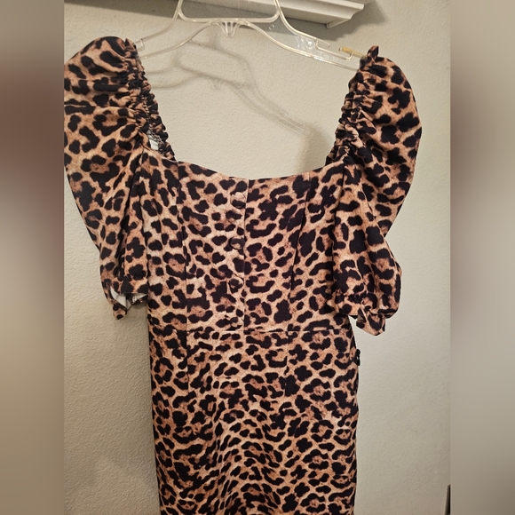 ZARA ANIMAL PRINT DRESS SZ XS DEFECT - Picture 2 of 7